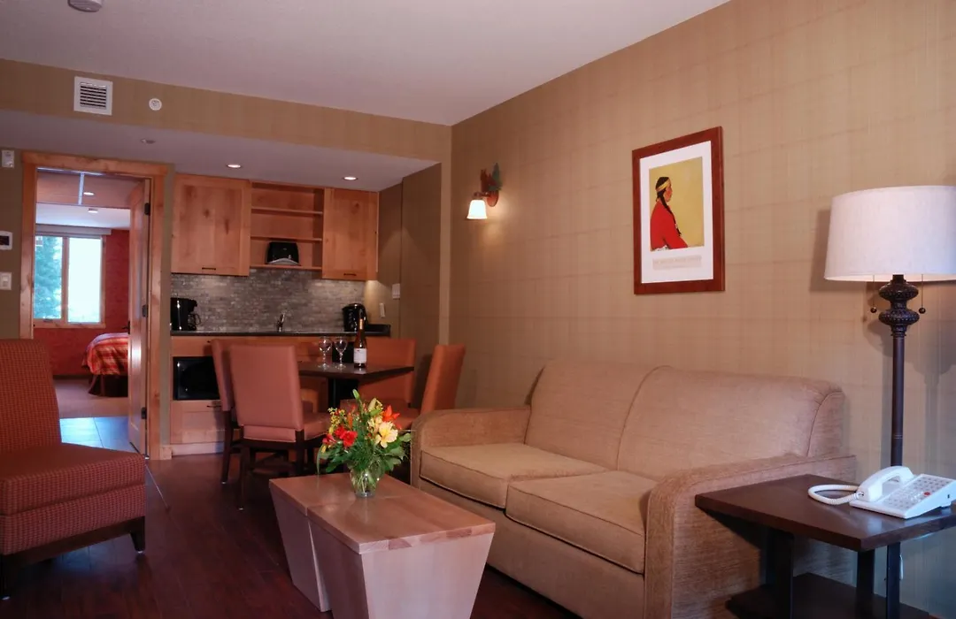 Fox Hotel And Suites-1