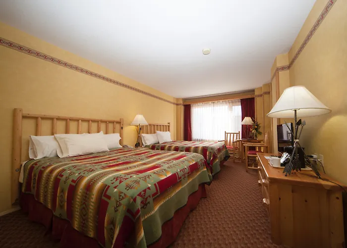 Brewster Mountain Lodge